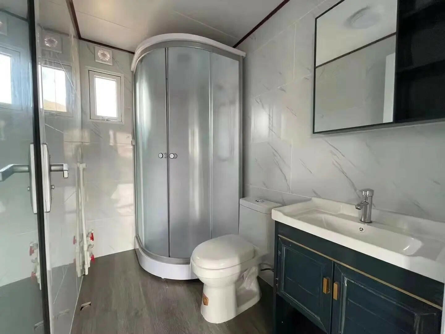 Ready House 20FT Luxury Expandable Container Home – 2-Bedroom Modern Prefab House.