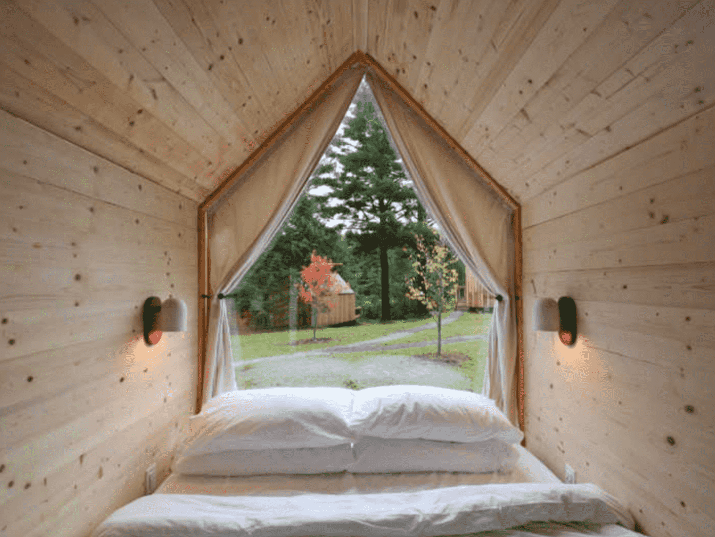 TKS-600 Small Cabin Kit Home (340 sq ft) Hawme