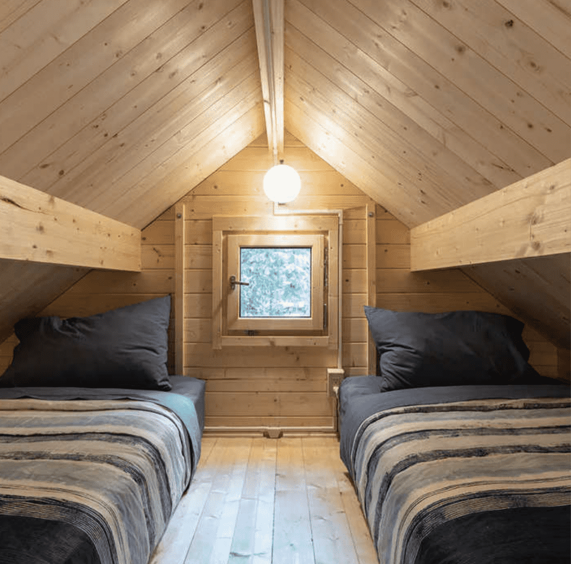 FXB-108 Small Cabin Kit (153 sq ft) Hawme