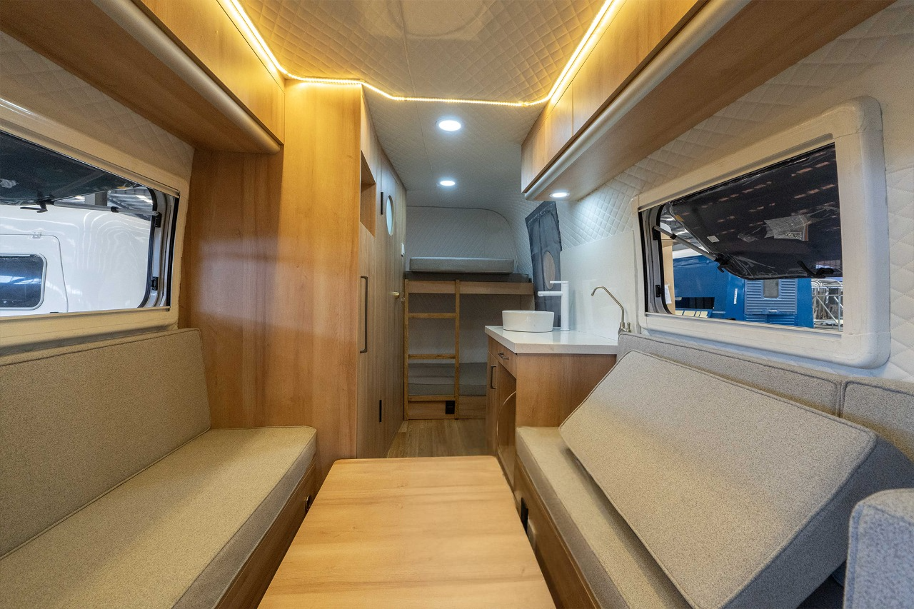 FG34 Ultra Lite Travel Trailer Under 5,000 lbs Hawme